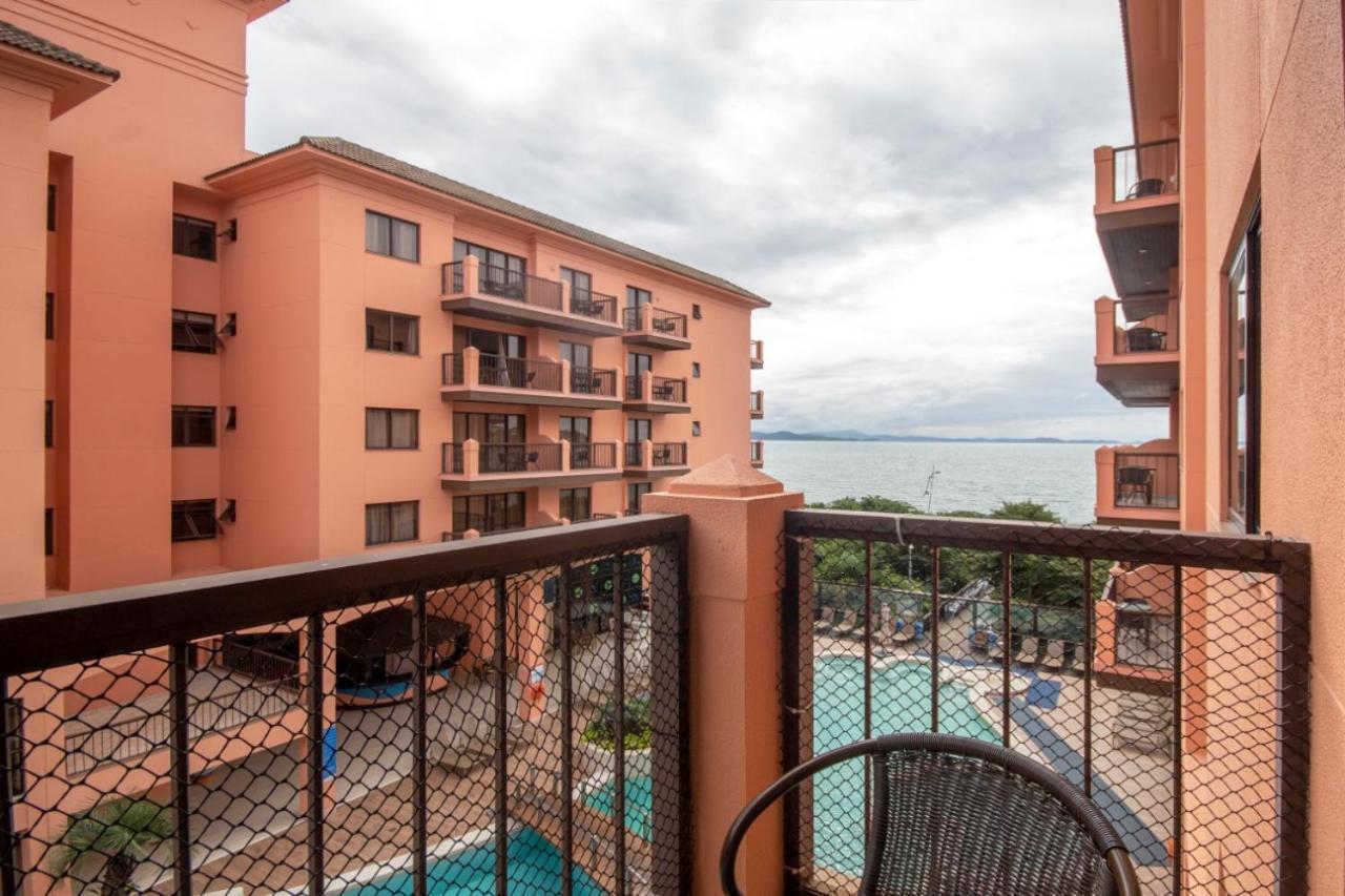 Apto Pes Na Areia Em Hotel Jurere Beach Jurere Internacional Florianopolis Exterior photo