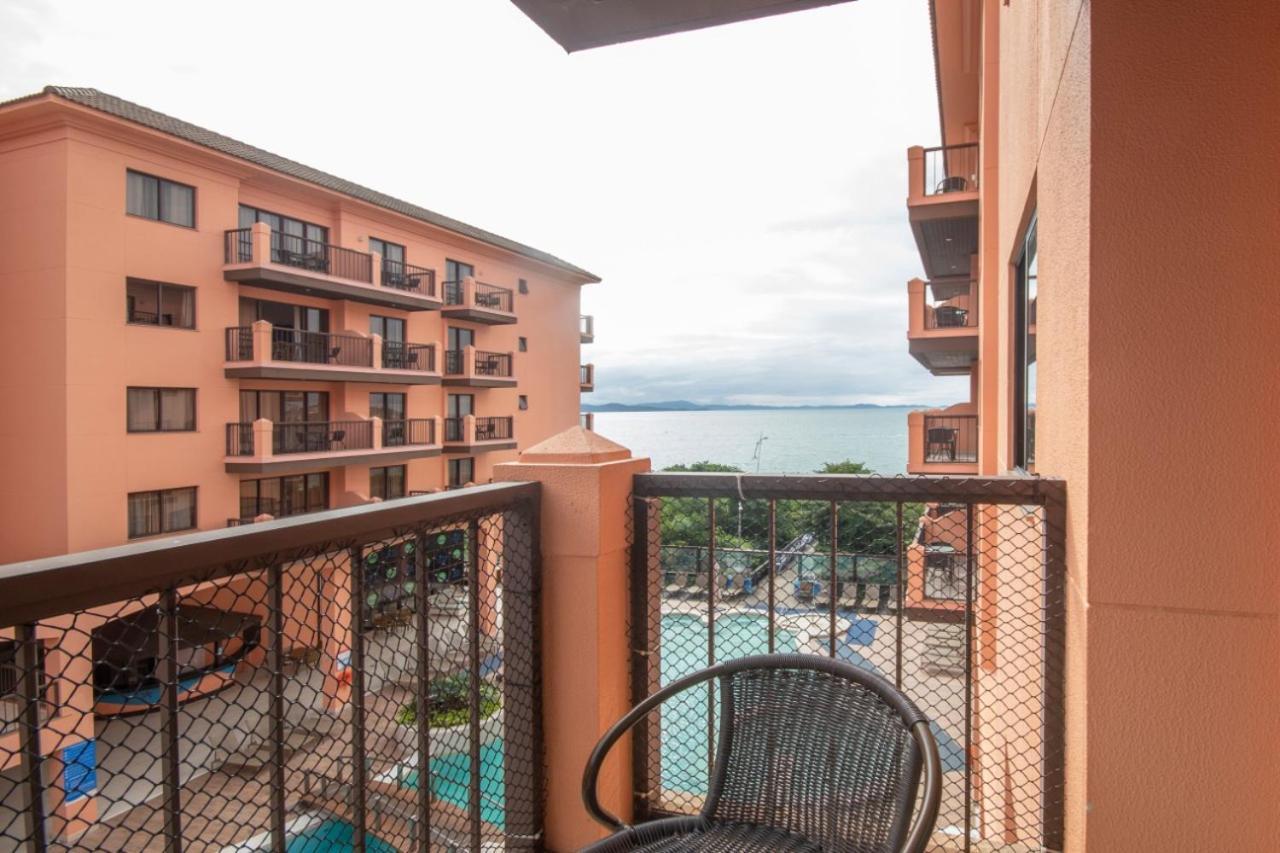 Apto Pes Na Areia Em Hotel Jurere Beach Jurere Internacional Florianopolis Exterior photo